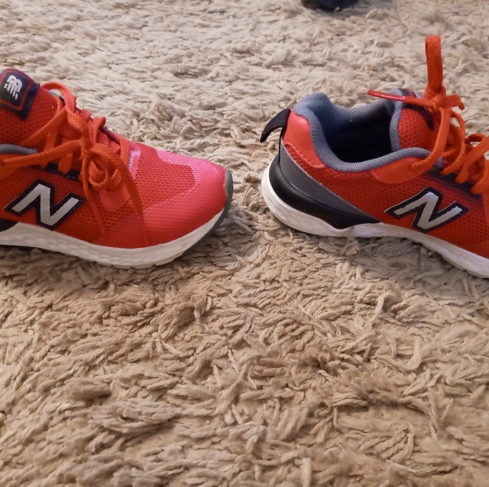 Boys shoes